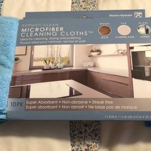 Microfiber cleaning cloths